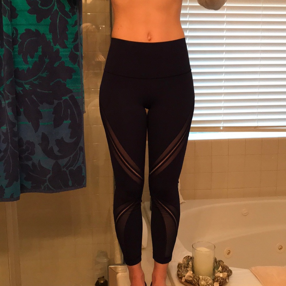 Navy blue lulu lemon leggings